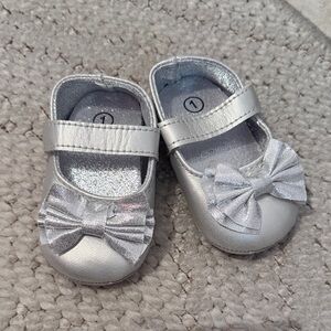 Silver Baby Shoes with Bow